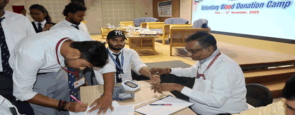 Blood Donation Camp @ SMS Varanasi Blood Donation Camp @ SMS Varanasi